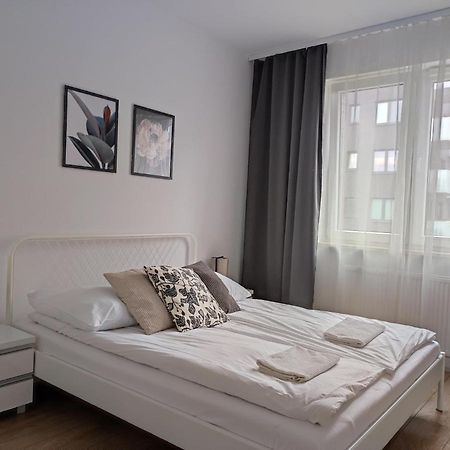 Lux Apartment Close To Medicover And Paley 바르샤바 외부 사진