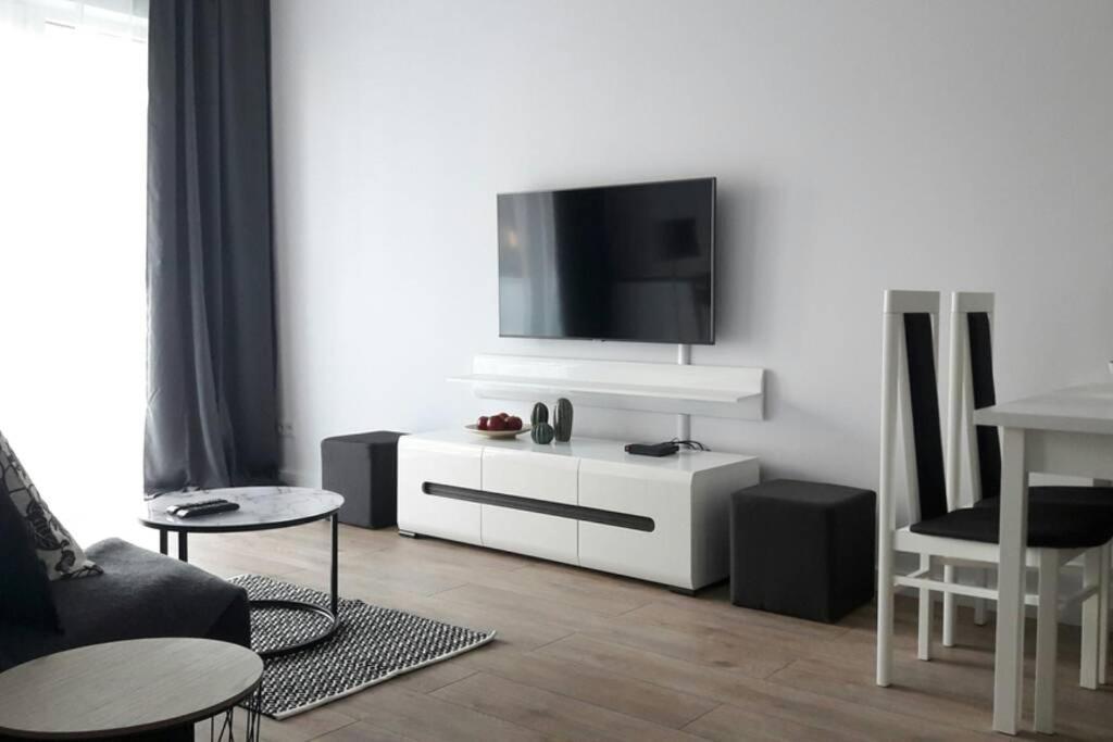 Lux Apartment Close To Medicover And Paley 바르샤바 외부 사진