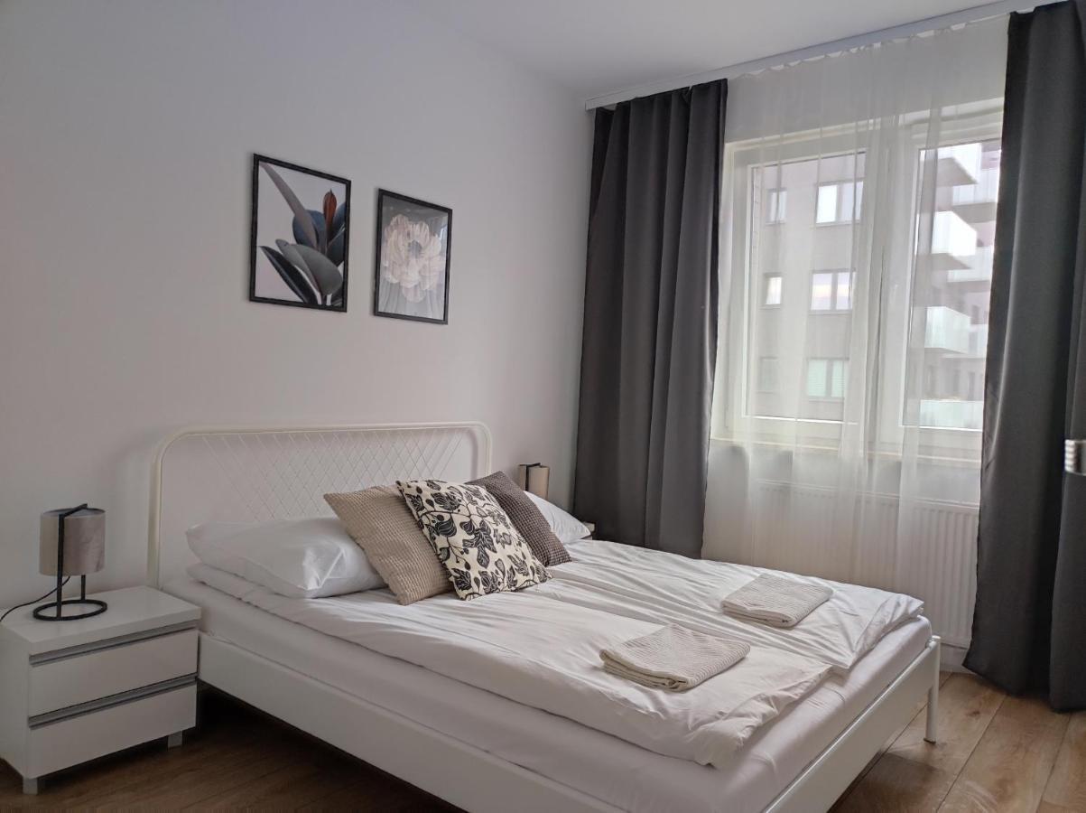 Lux Apartment Close To Medicover And Paley 바르샤바 외부 사진